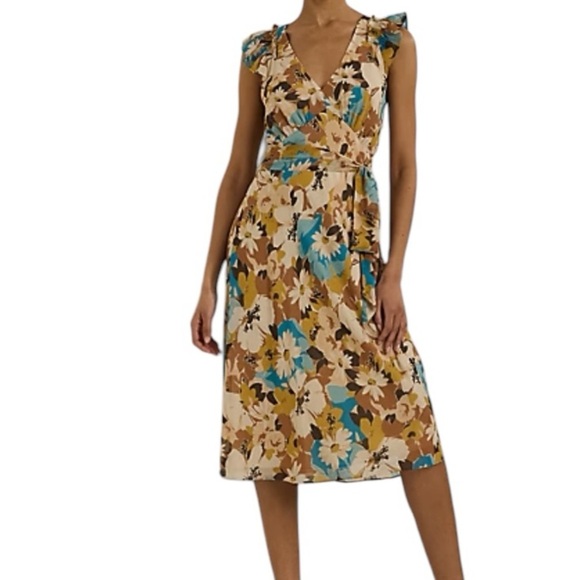 NWT Ralph Lauren Crinkle Georgette floral dress. Size 8 - Picture 3 of 10